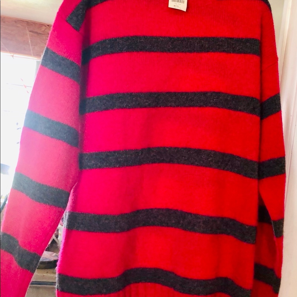 I Crew Man’s Sweater